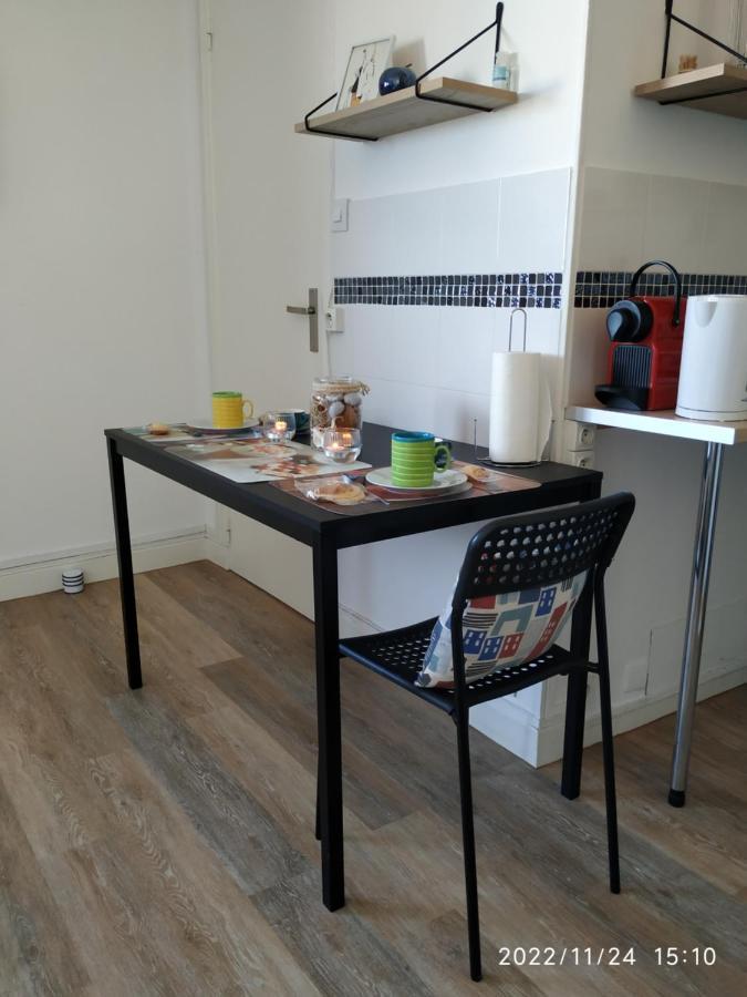 Studio Vue Imprenable Sur Marseille Luaran gambar