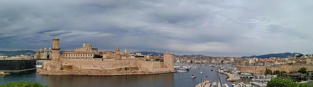 Studio Vue Imprenable Sur Marseille Luaran gambar