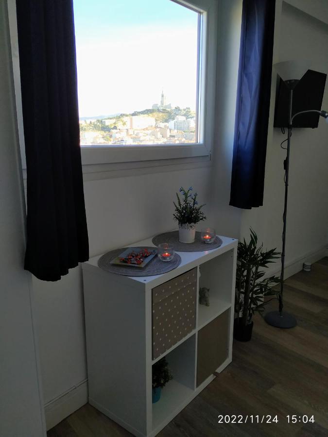 Studio Vue Imprenable Sur Marseille Luaran gambar